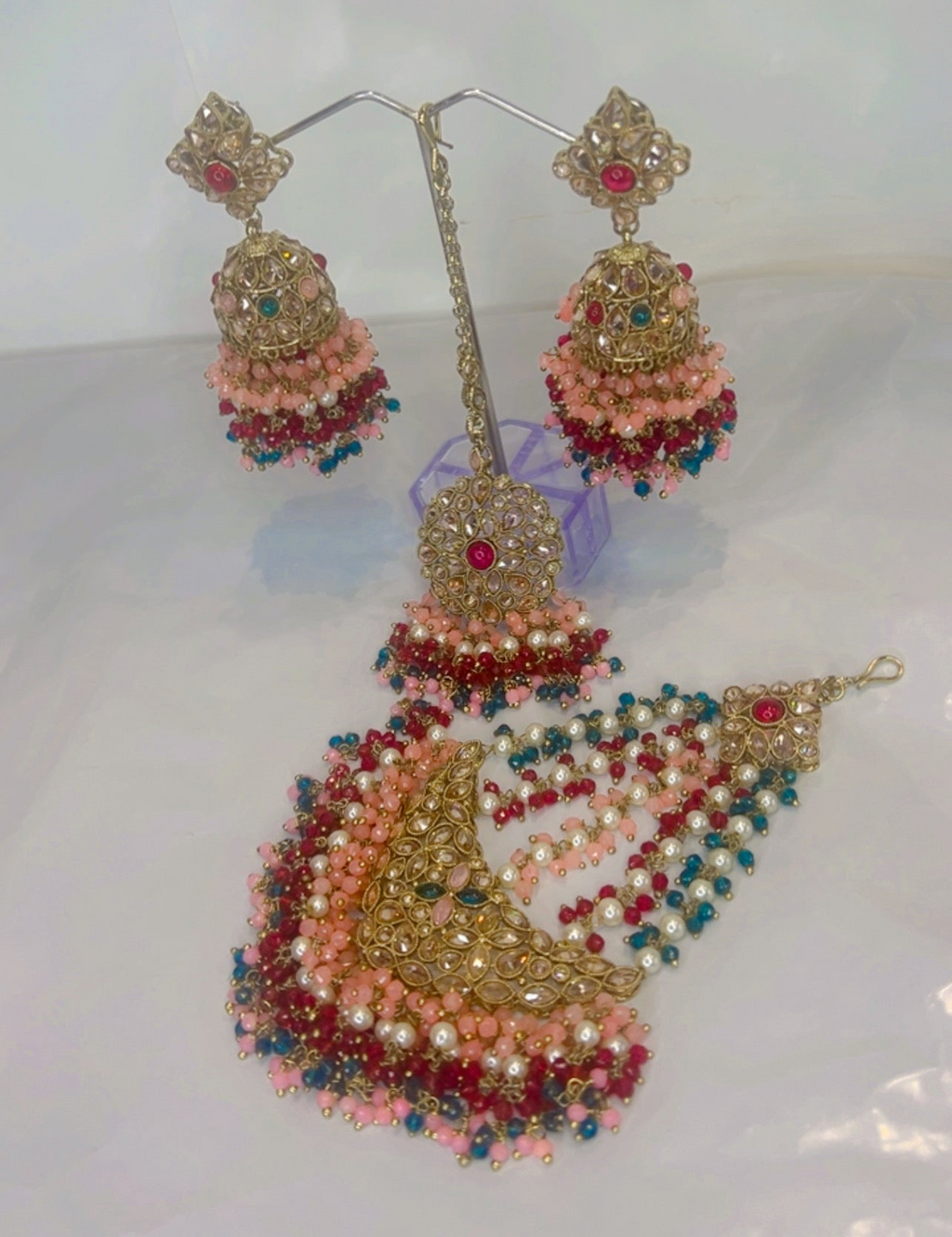 Beautiful necklace set