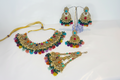 Necklace set with passa