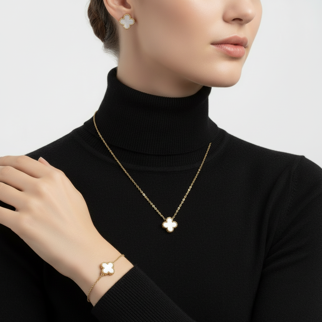 Beautiful pendent set with bracelet