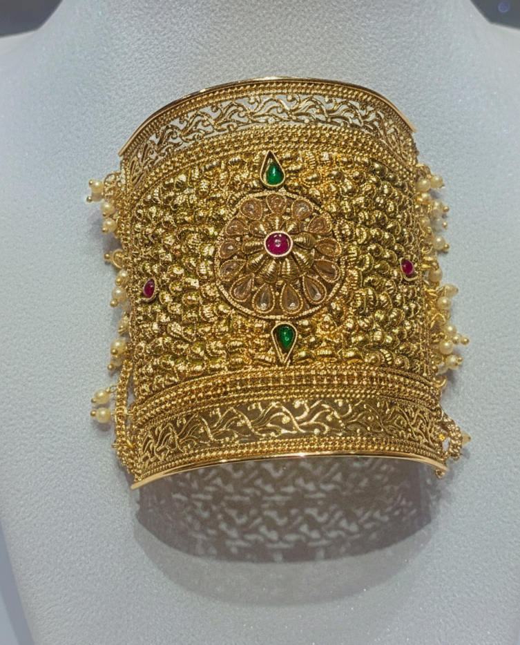 Beautiful high quality Goldplated Bracelet