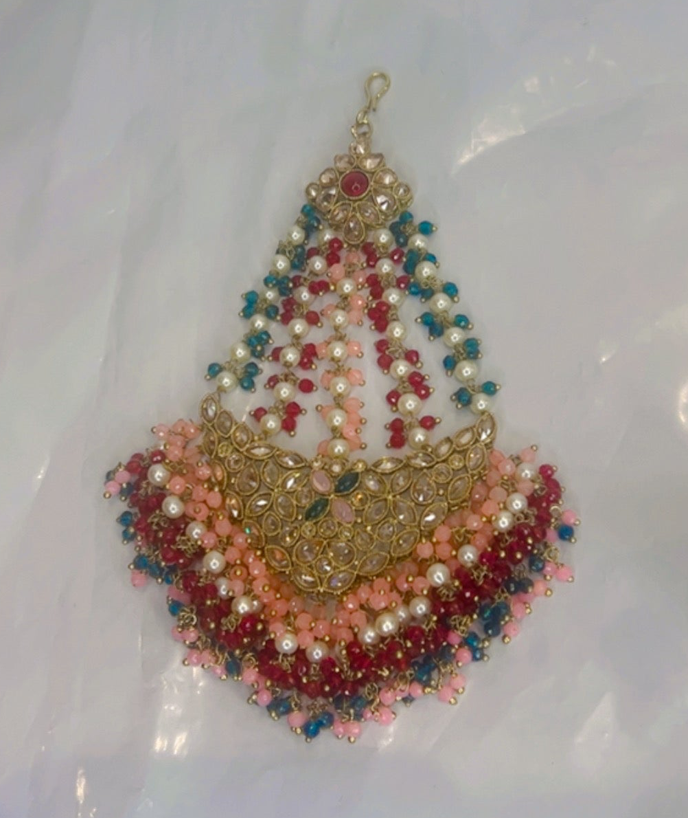 Beautiful necklace set