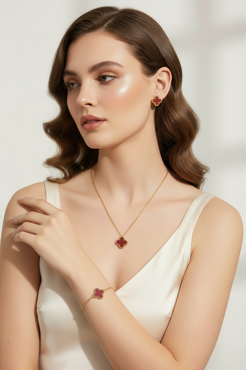 Beautiful pendent set with bracelet