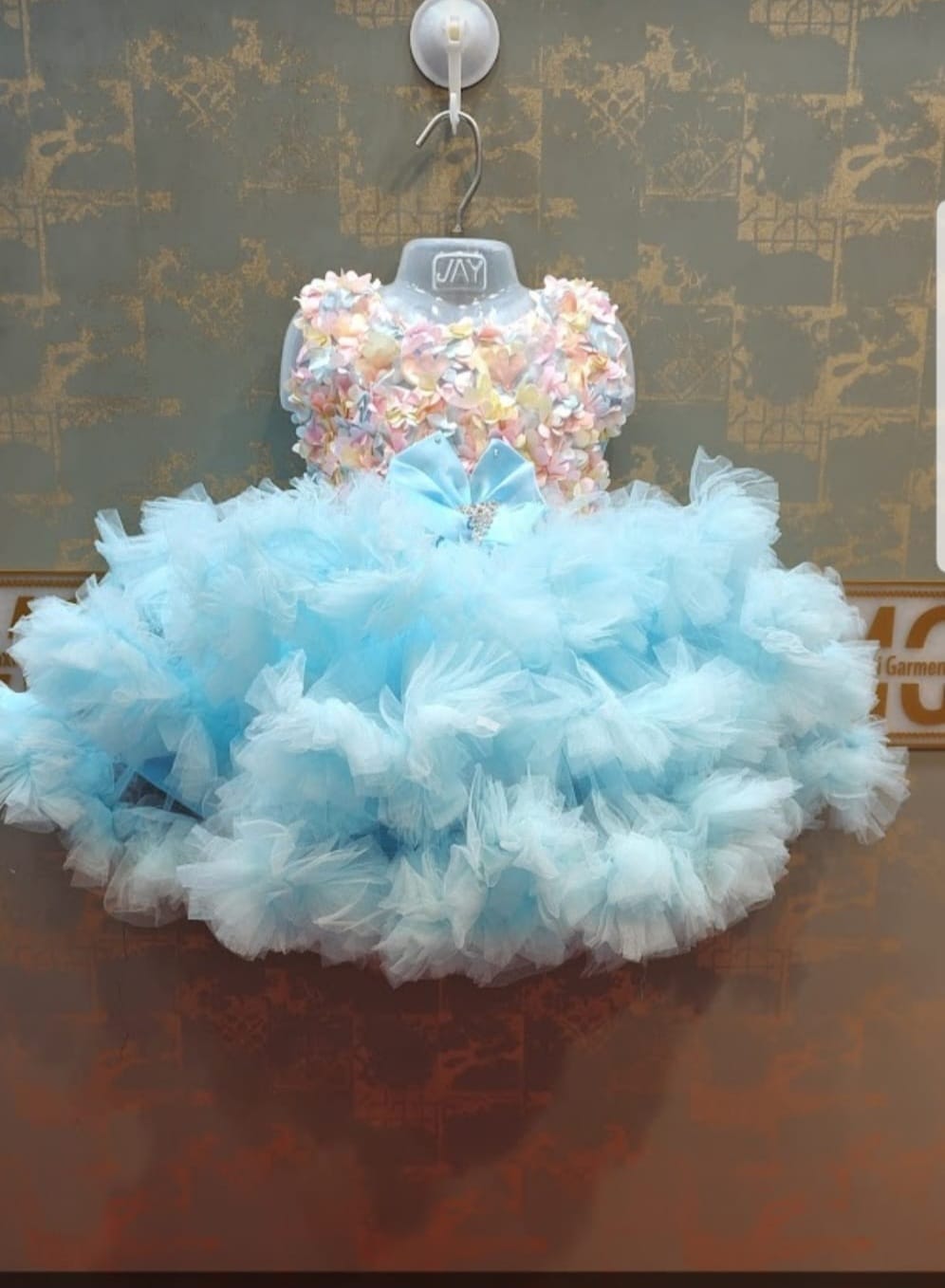 Beautiful barbie frok